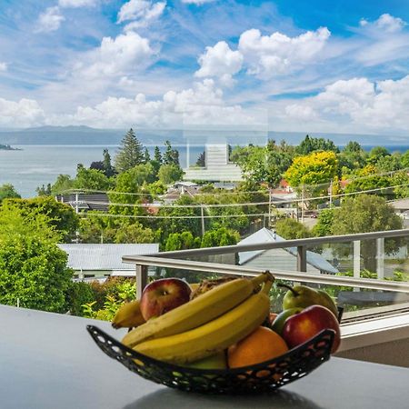 Ngaio Views - Lake Taupo Holiday Home Eksteriør bilde