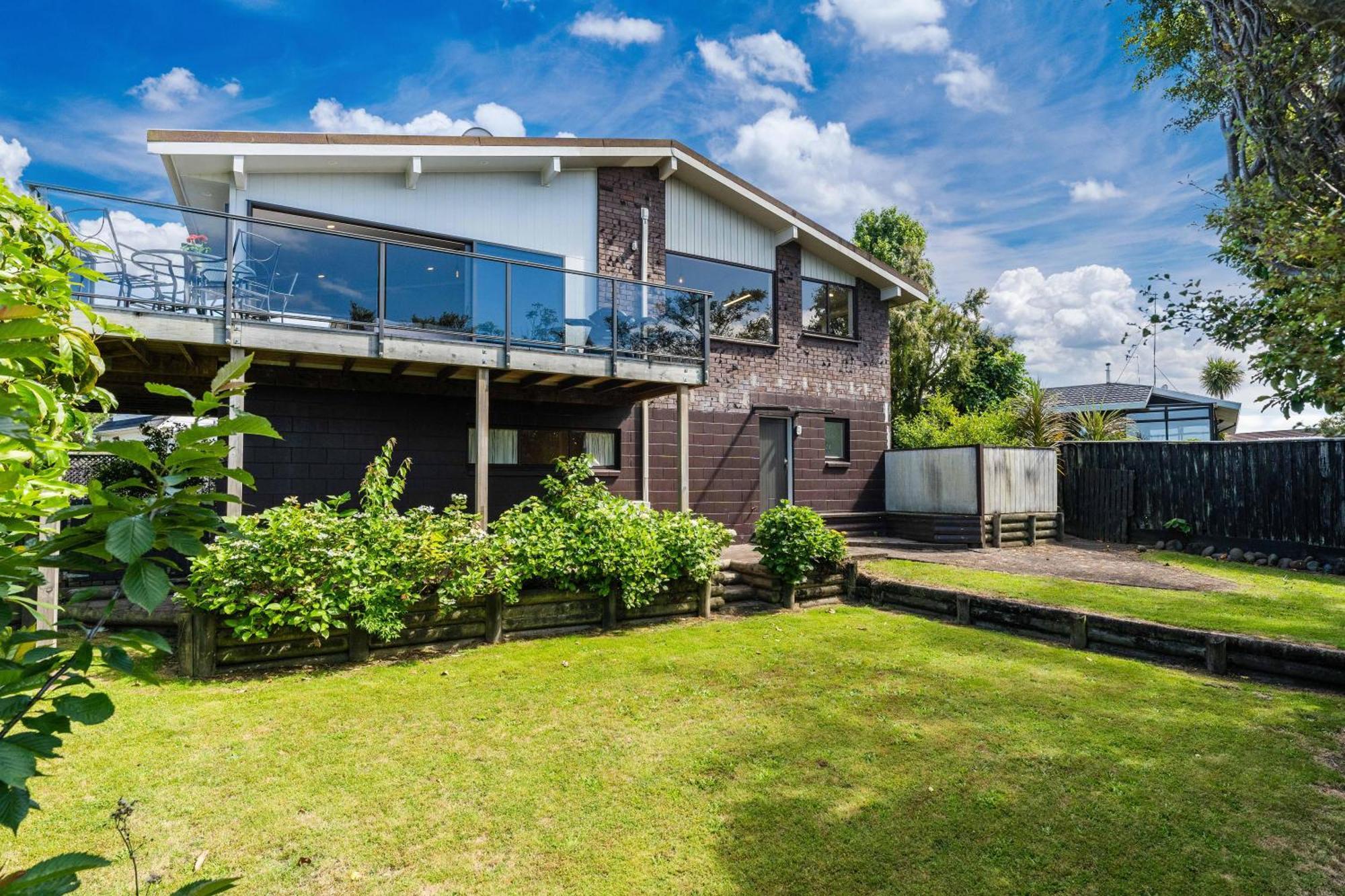 Ngaio Views - Lake Taupo Holiday Home Eksteriør bilde
