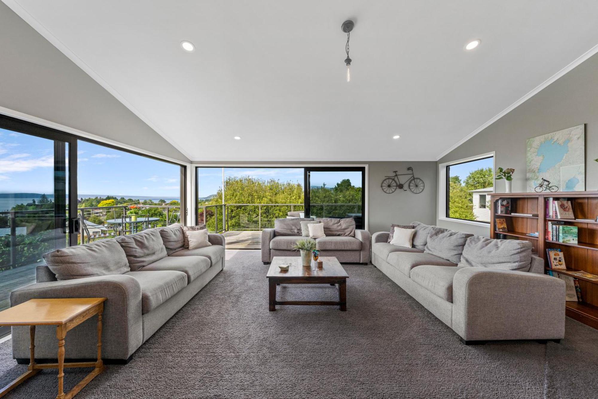 Ngaio Views - Lake Taupo Holiday Home Eksteriør bilde